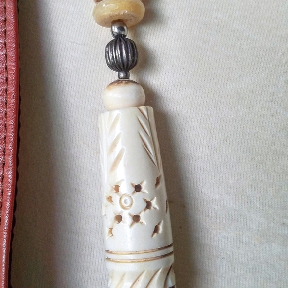 Vintage Carved Bone & Amber Beaded Necklace - Picture 2 of 6